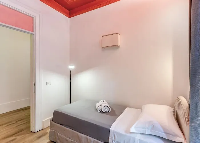 Apartament Vico 2bdr Piazza Del Popolo With Private Garden